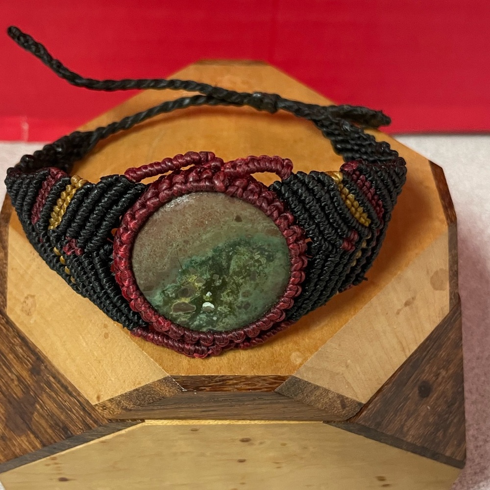 Pretty Macrame Bracelet with Agate in the middle.